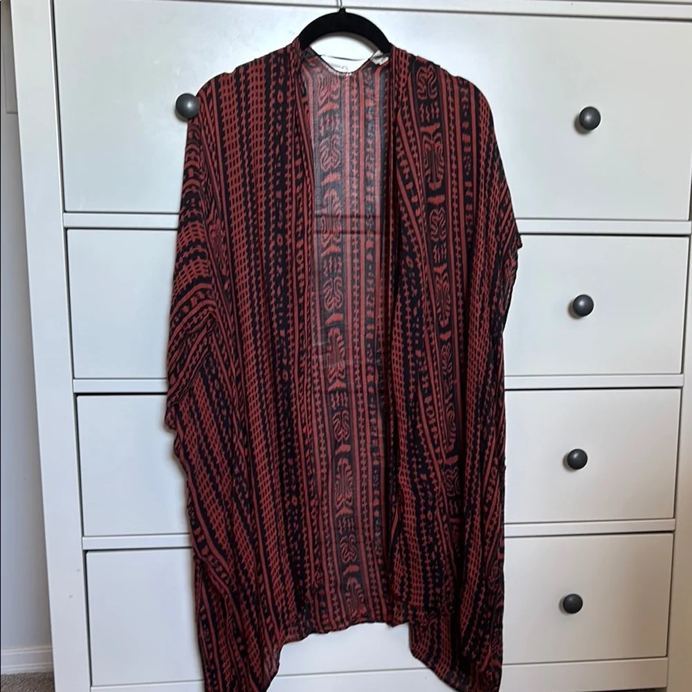 Rust and Black Patterned Kimono - Picture 1 of 4